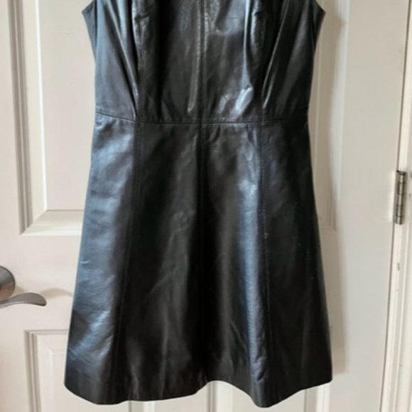 MISS WU: WOMENS HIGHER-END 100% LEATHER 'FIT & FLARE' DRESS-SIZE 4 - Picture 2 of 8